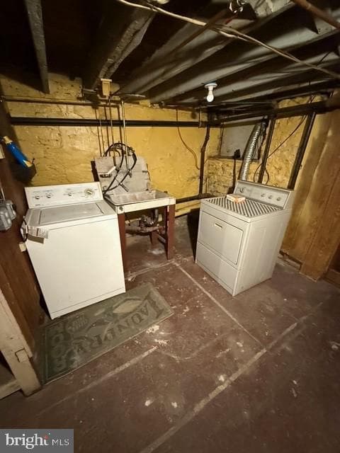 123 E Washington Street photo 14