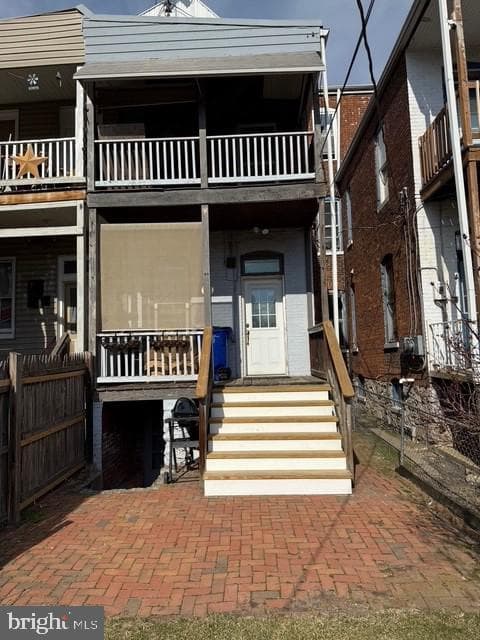 123 E Washington Street photo 17