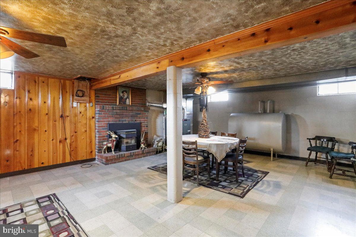 12030 Christy Avenue photo 17