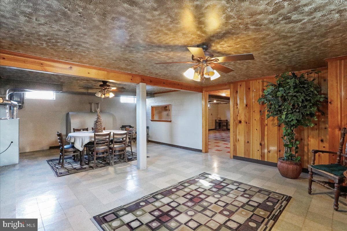 12030 Christy Avenue photo 18