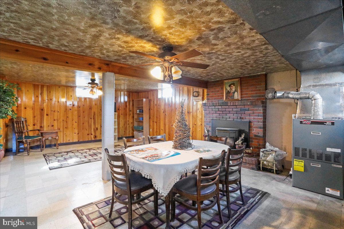 12030 Christy Avenue photo 19