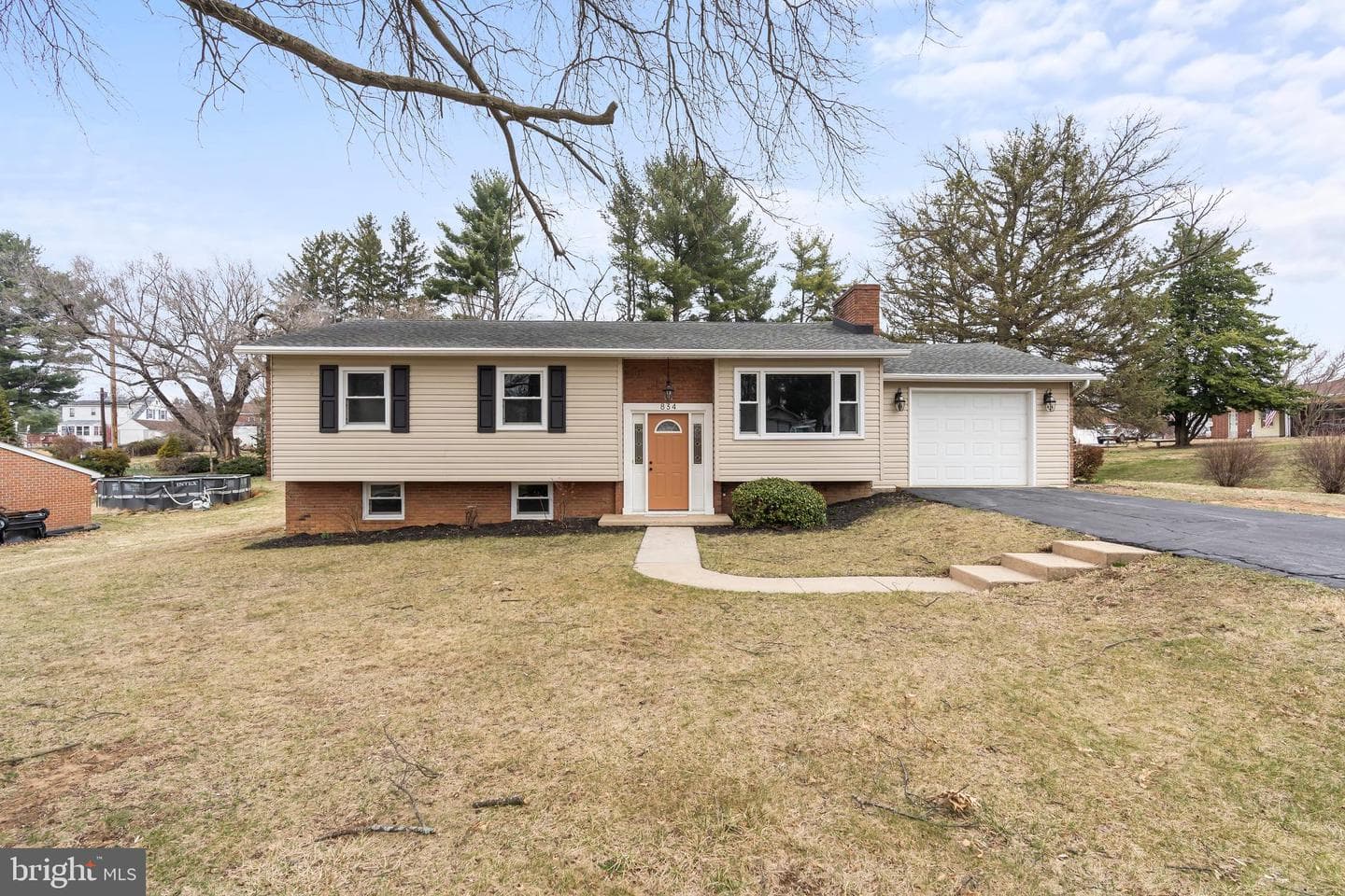 834 Monroe Avenue photo 2
