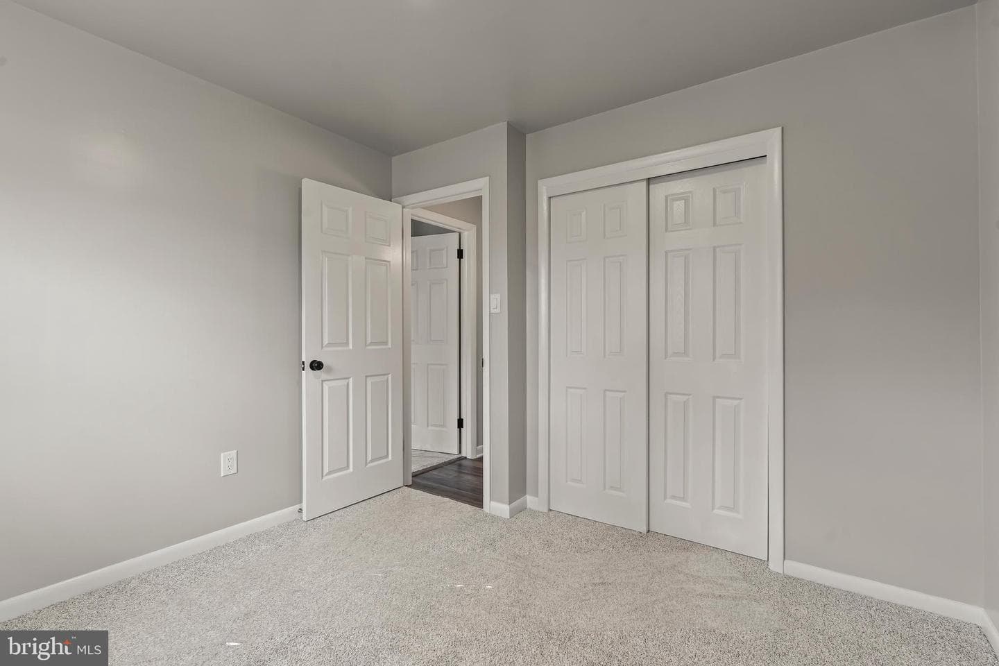 834 Monroe Avenue photo 23