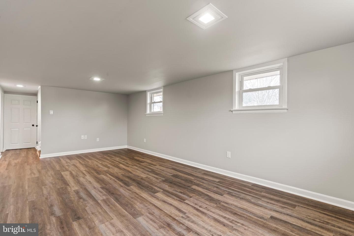 834 Monroe Avenue photo 25