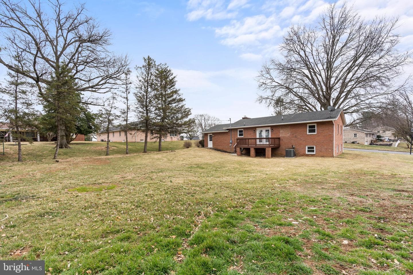 834 Monroe Avenue photo 4