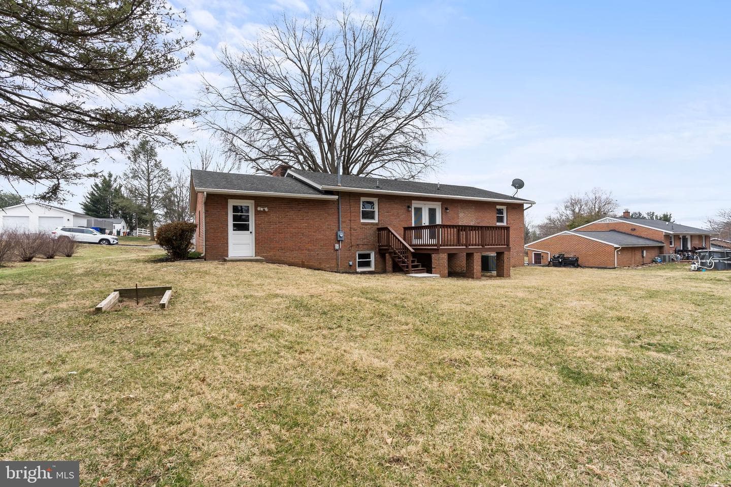 834 Monroe Avenue photo 40
