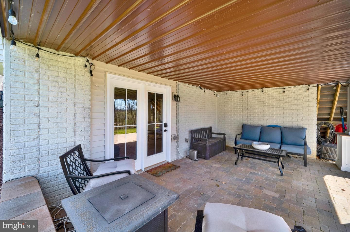 214 Monument Drive photo 45