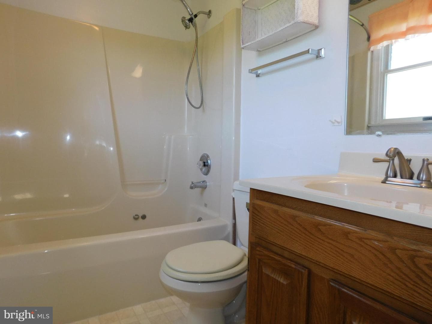 113 S Valley Drive photo 12