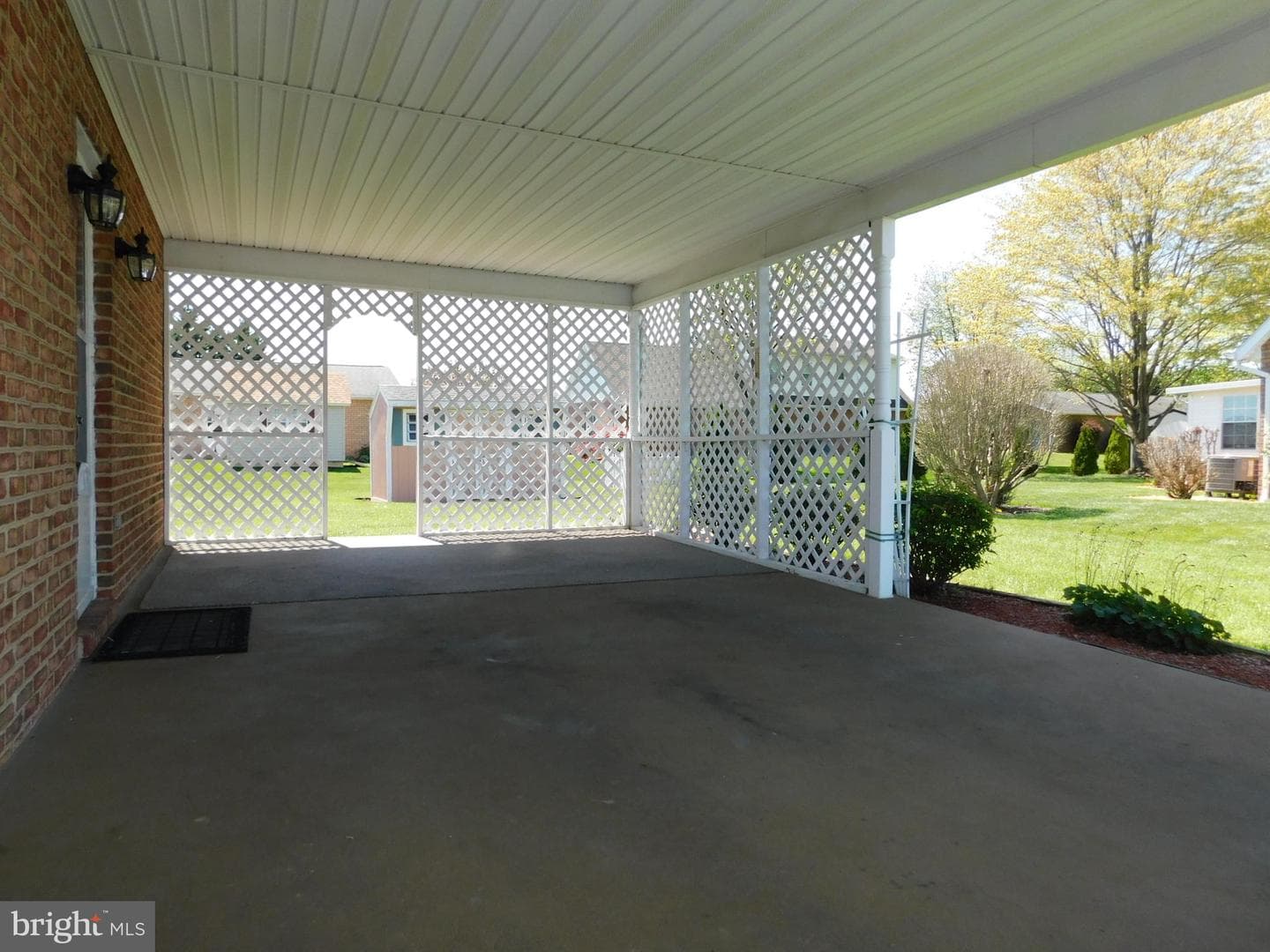 113 S Valley Drive photo 14