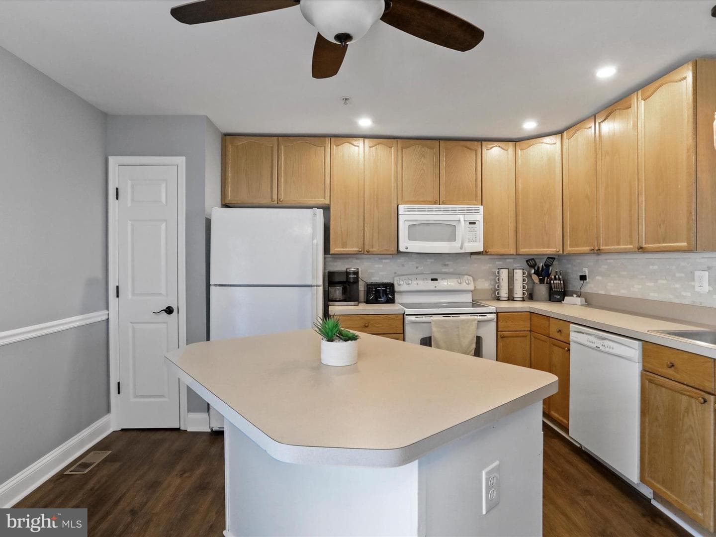105 Eagles Ridge photo 9
