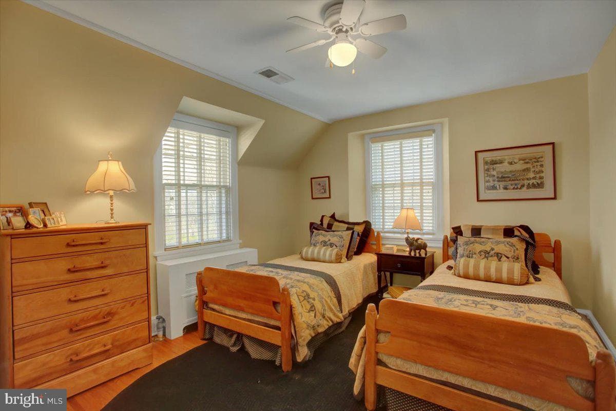 829 Forest Drive photo 40