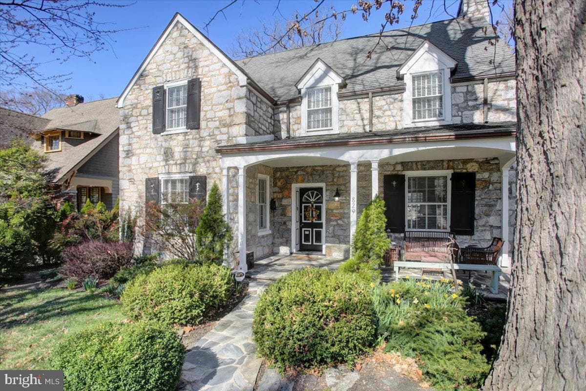 829 Forest Drive photo 6