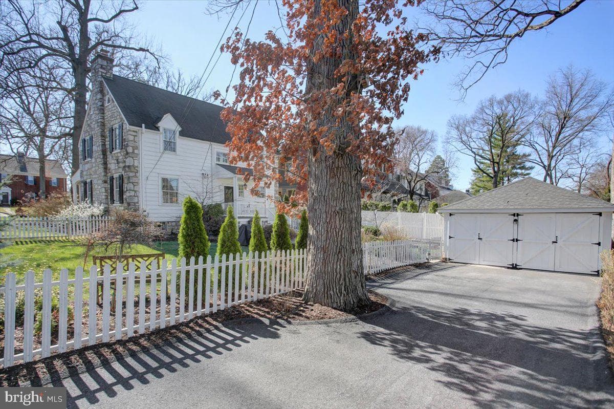 829 Forest Drive photo 60