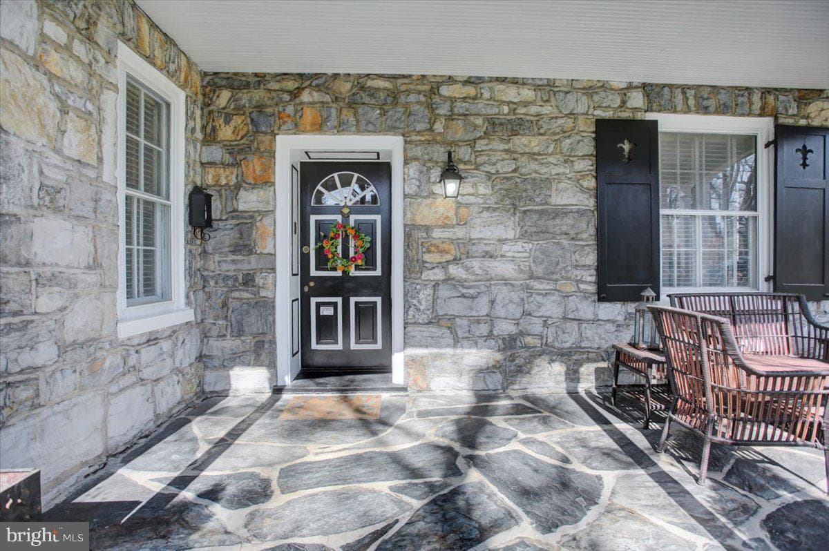 829 Forest Drive photo 7
