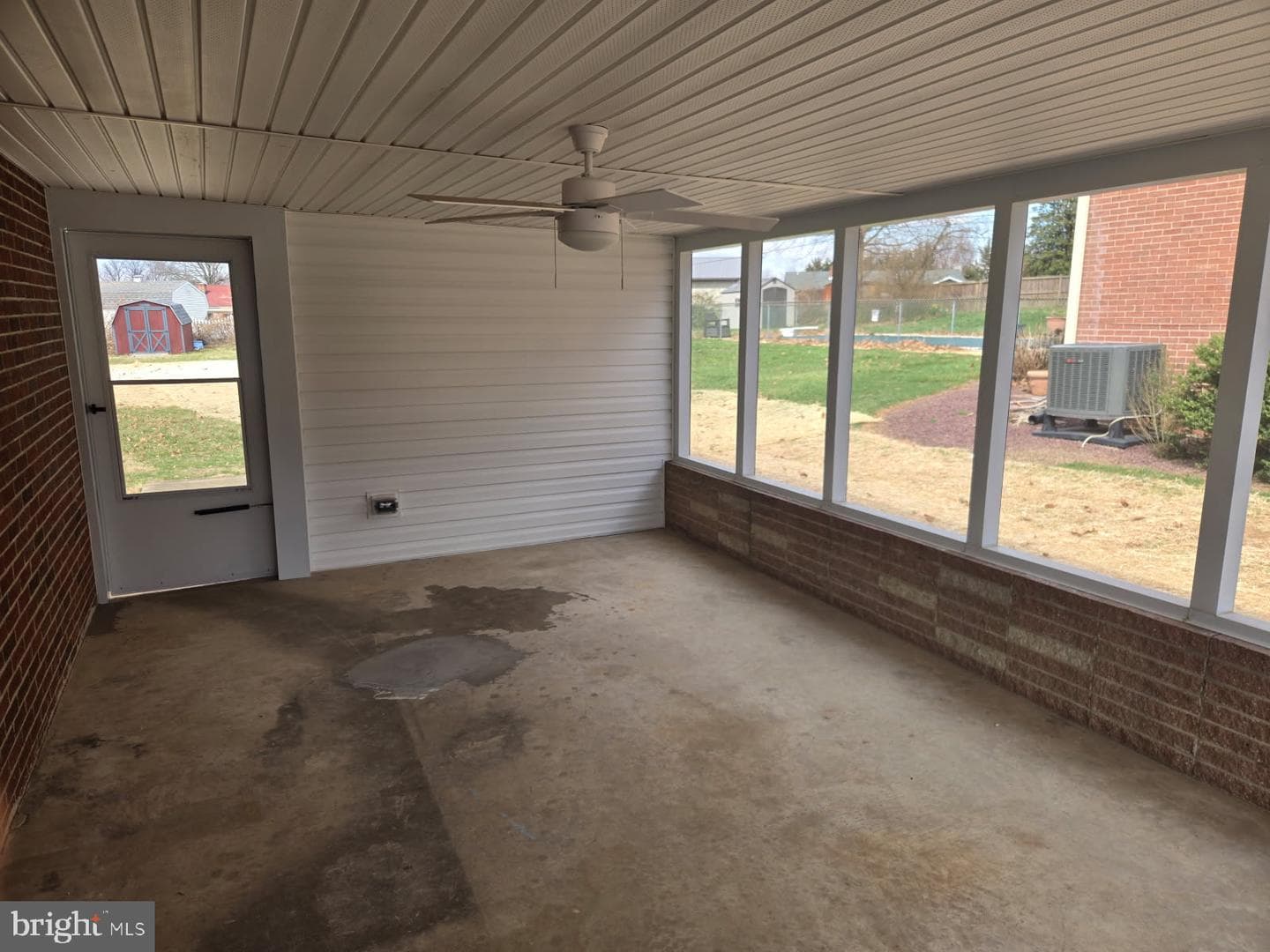 16814 Hampton Road photo 33