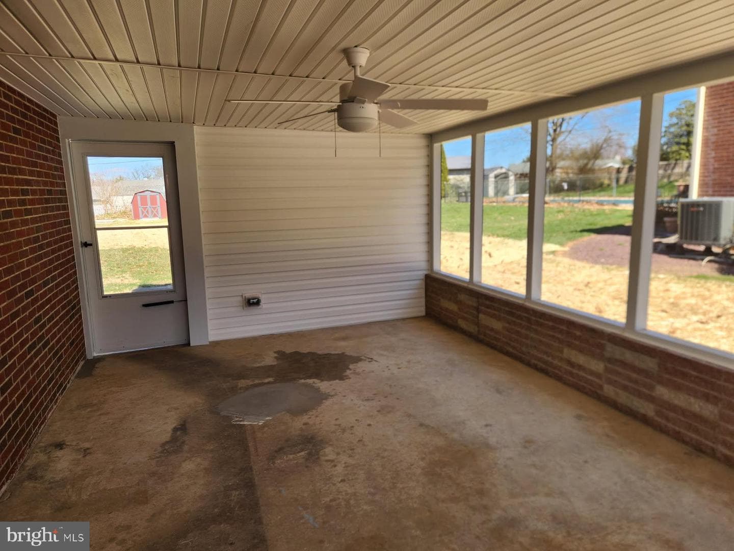 16814 Hampton Road photo 35