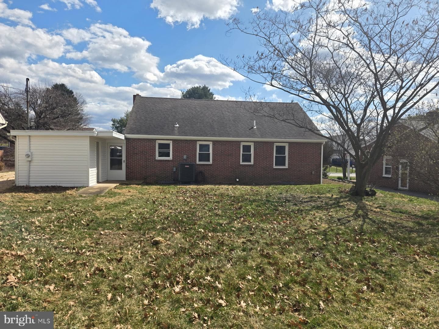 16814 Hampton Road photo 4