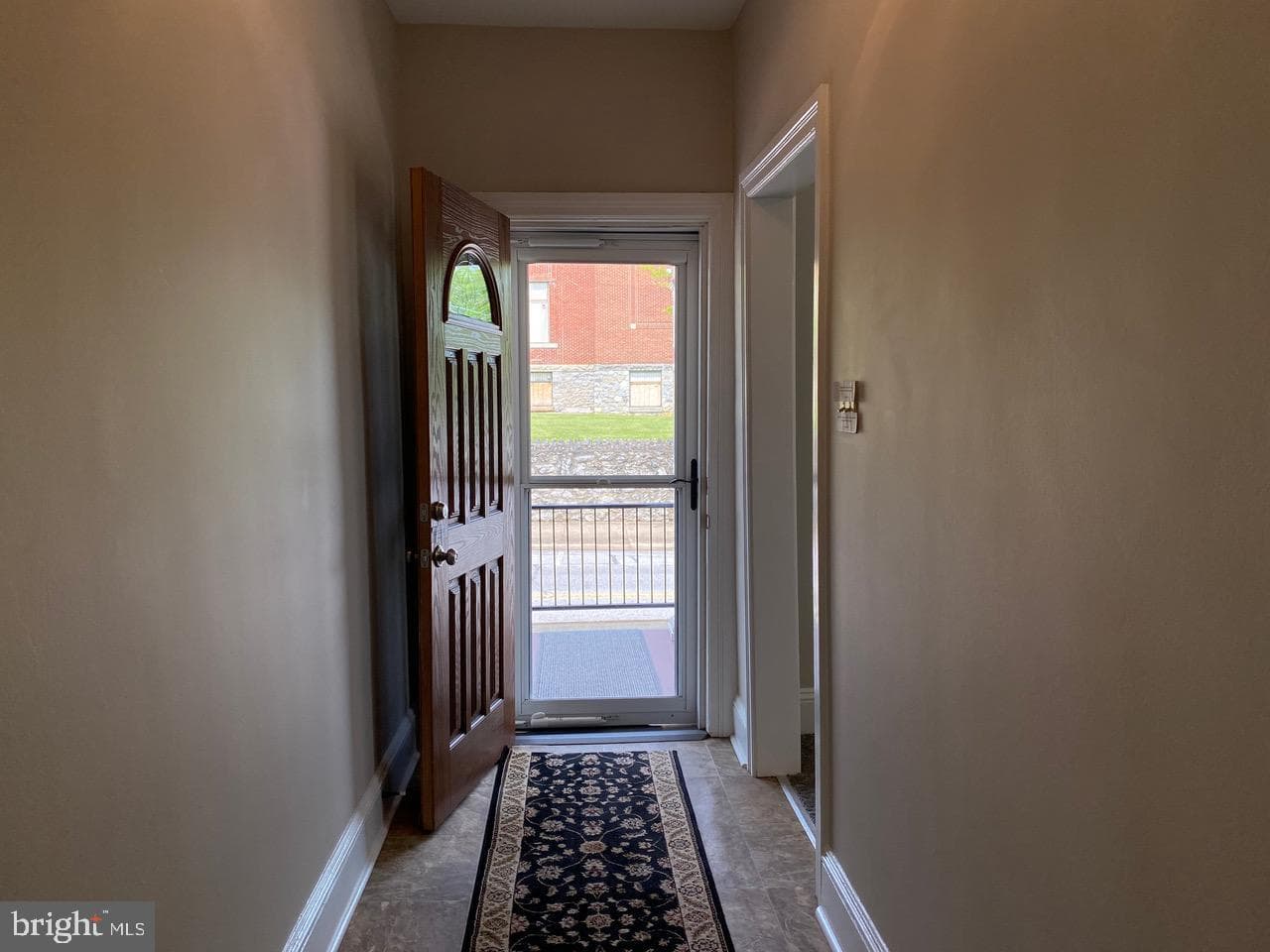 929 W Washington Street photo 6