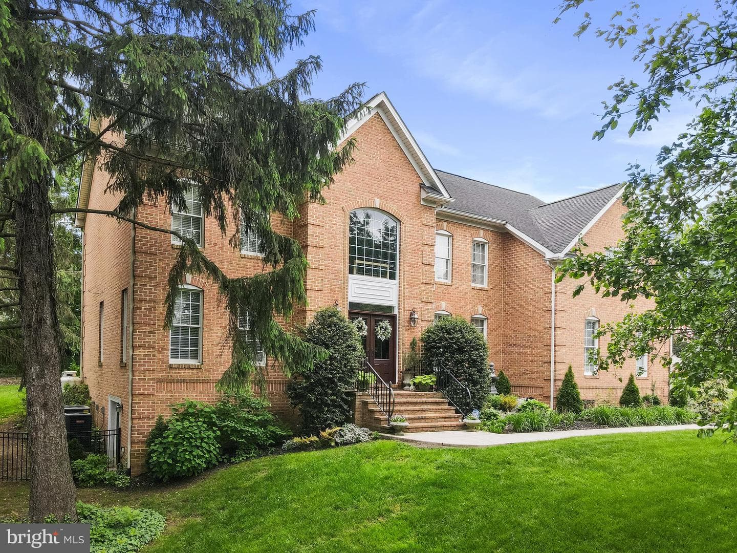 13235 Briarcliff Drive photo 2