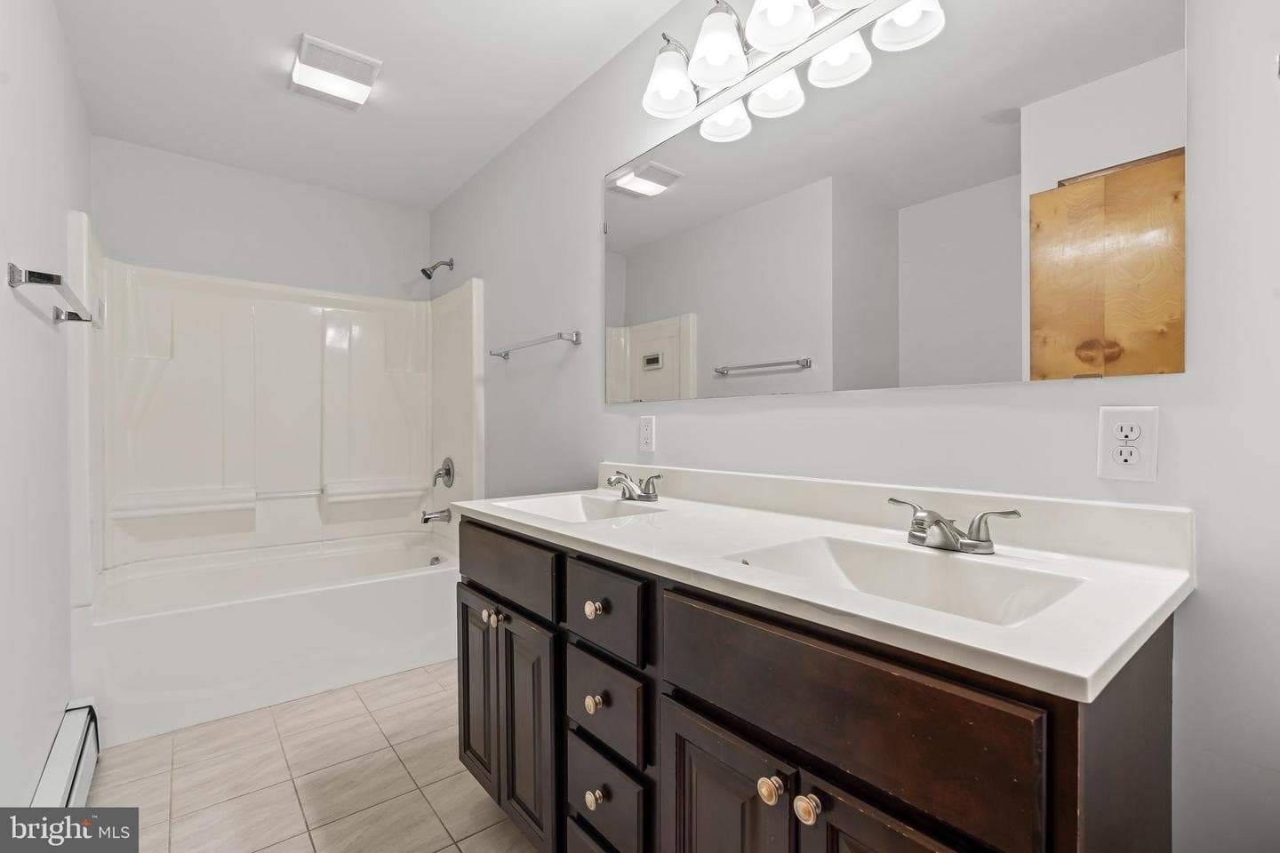13031 Salem Avenue photo 17