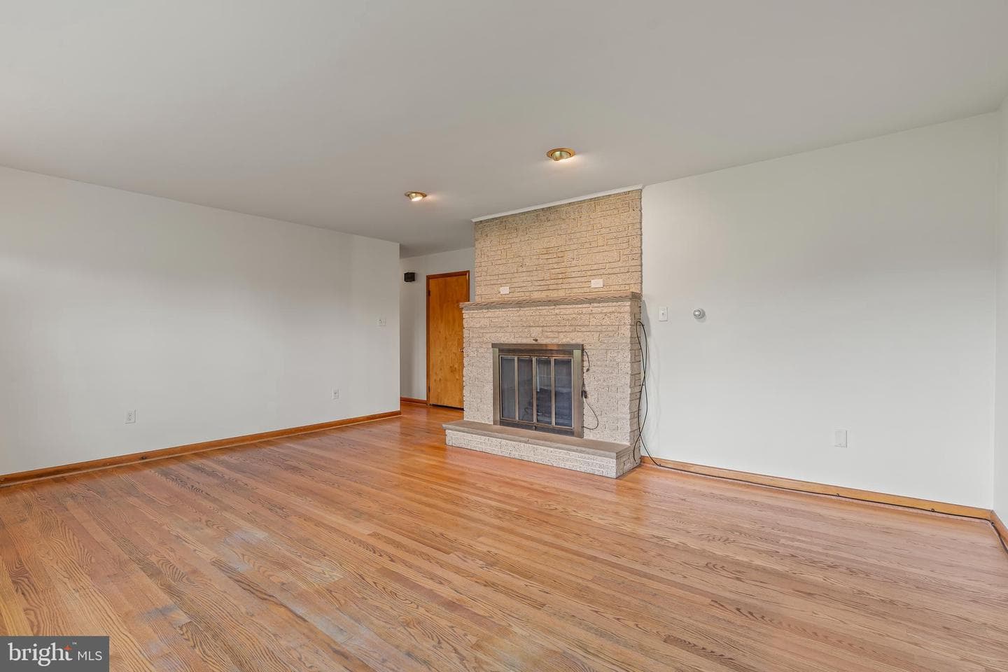13031 Salem Avenue photo 5