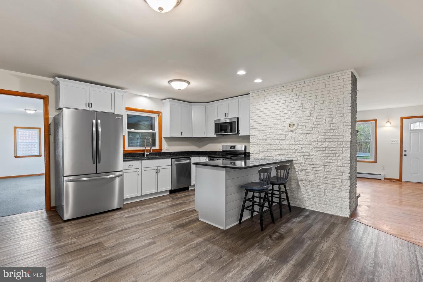 13031 Salem Avenue photo 9