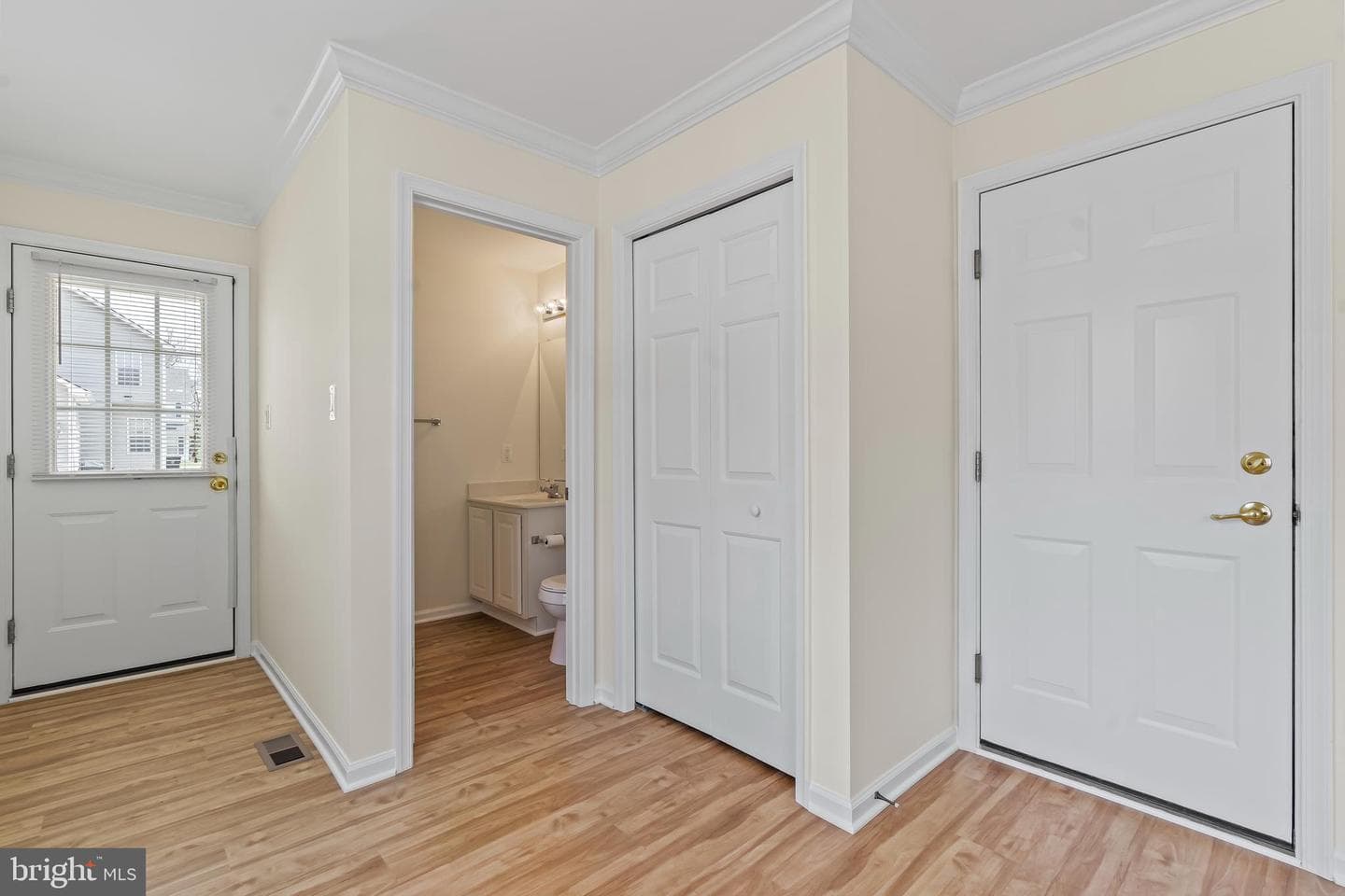 342 Vale Street photo 13
