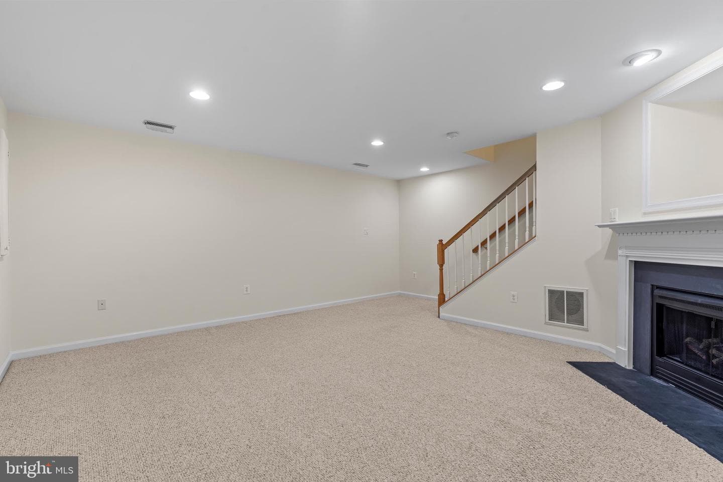342 Vale Street photo 22