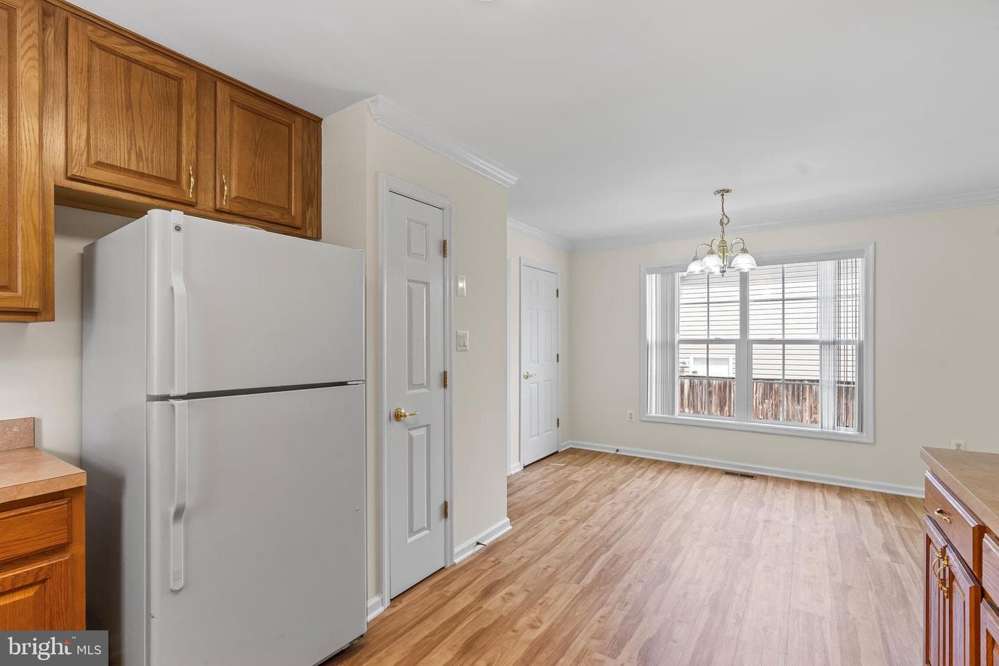 342 Vale Street photo 32