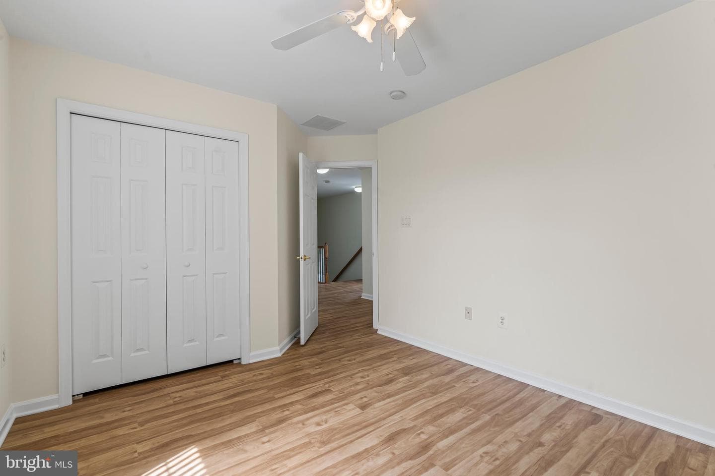 342 Vale Street photo 35