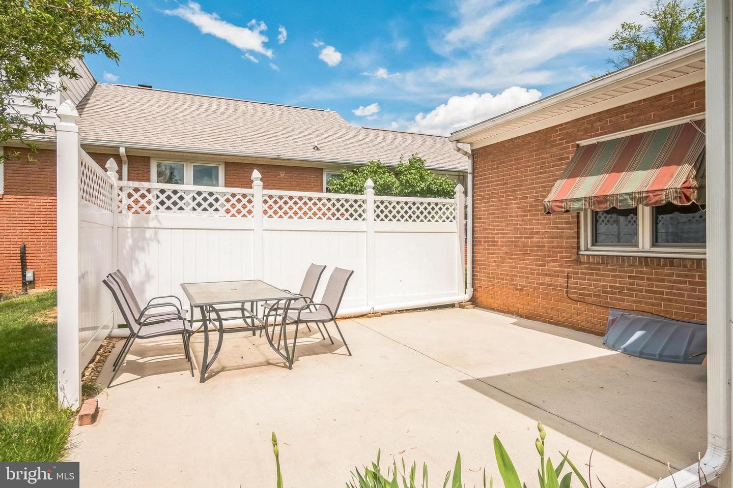 10918 Allen Avenue photo 11