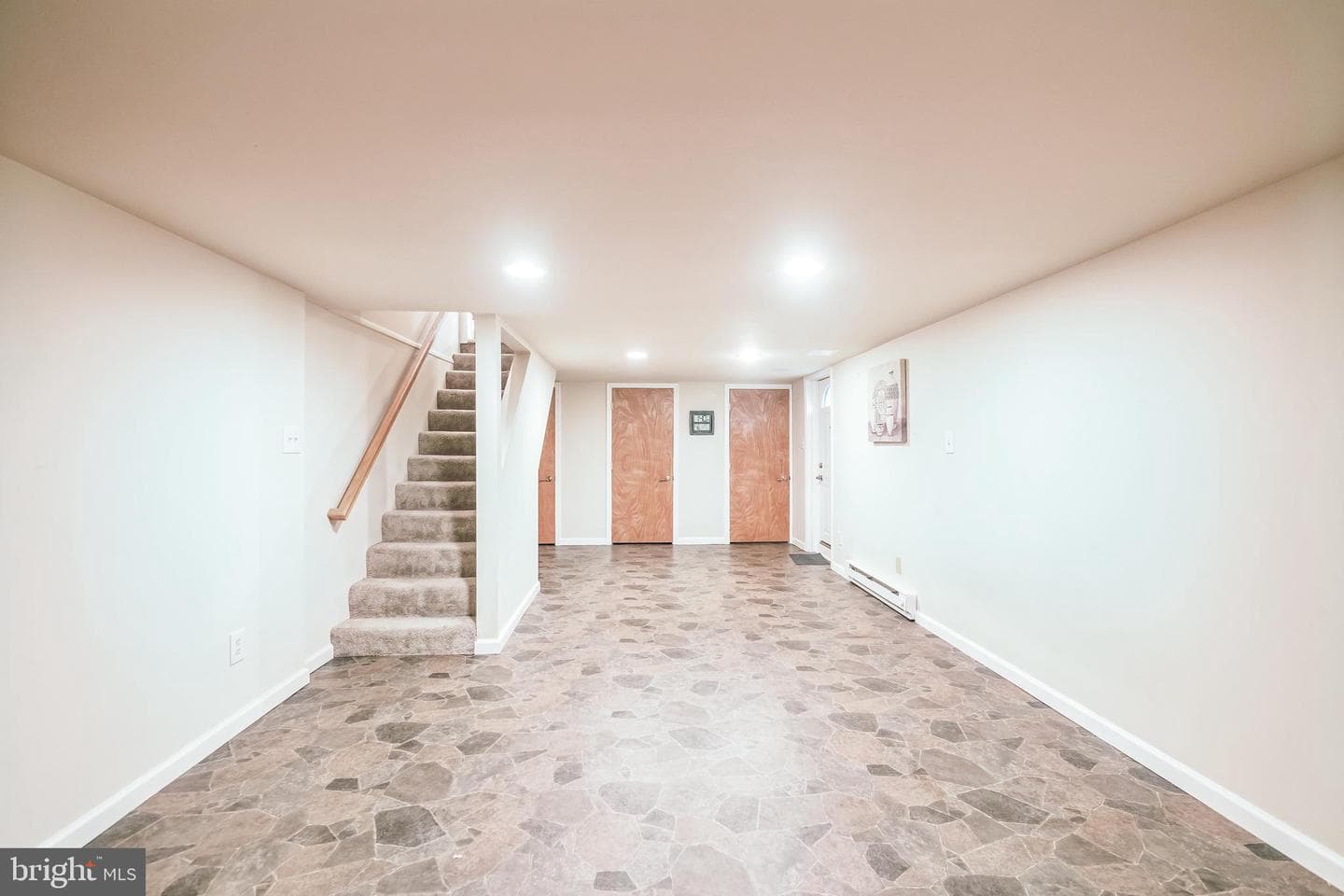 10918 Allen Avenue photo 9