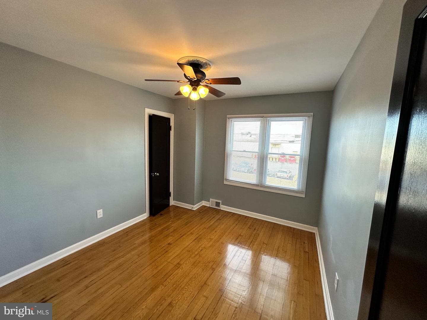 300 Radcliffe Avenue photo 26