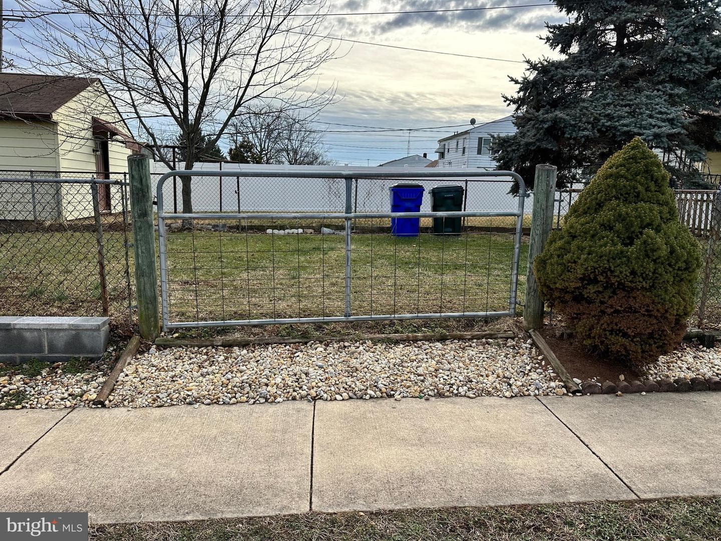300 Radcliffe Avenue photo 59