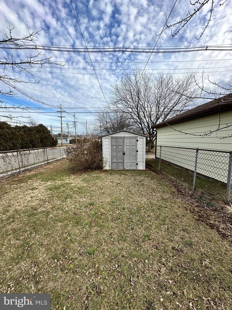300 Radcliffe Avenue photo 63