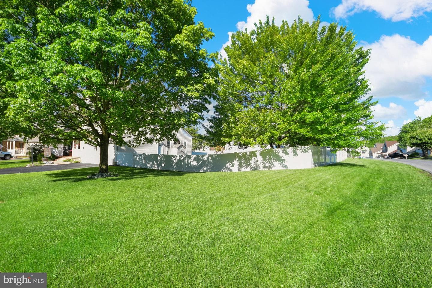 18338 Lyles Drive photo 17