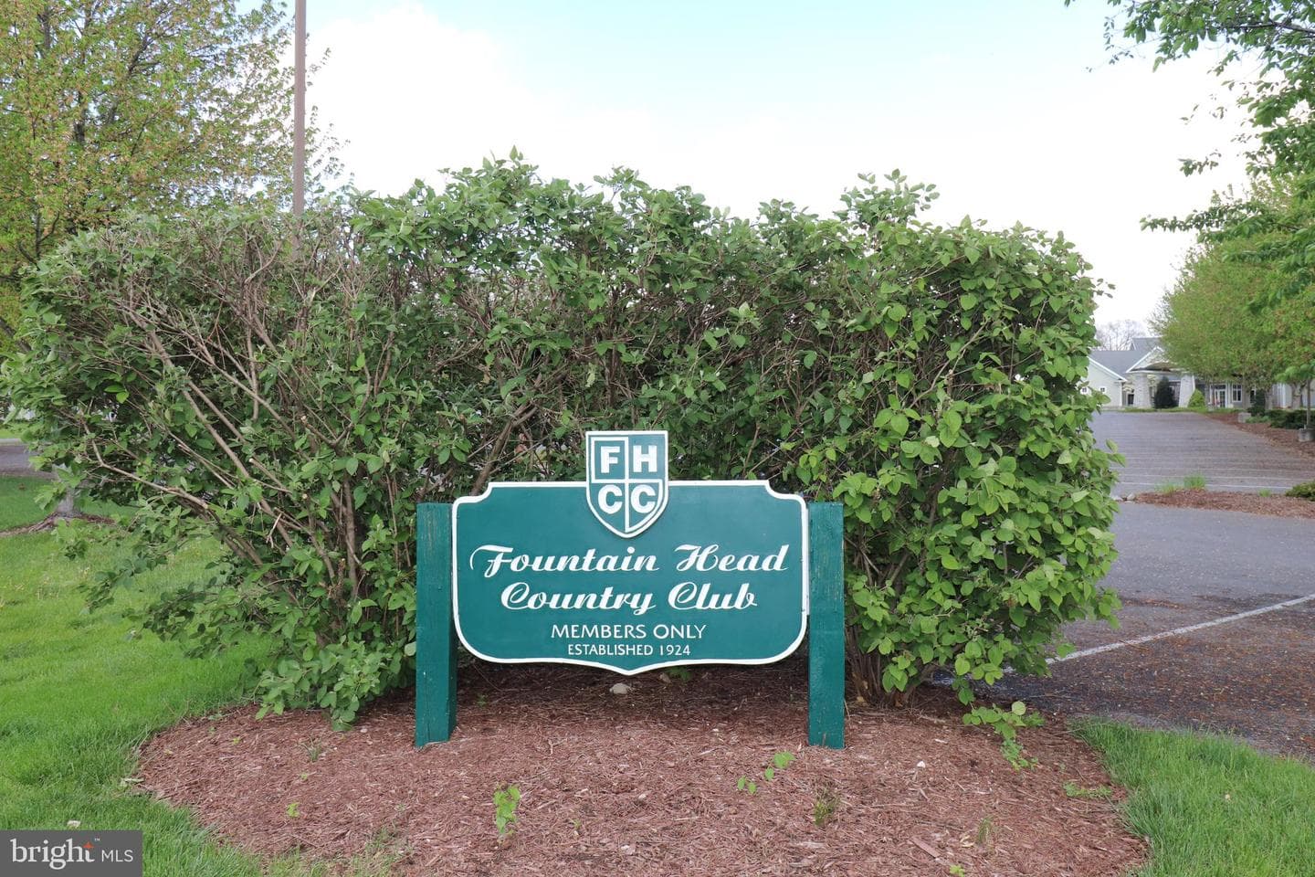 13238 Club Road photo 2