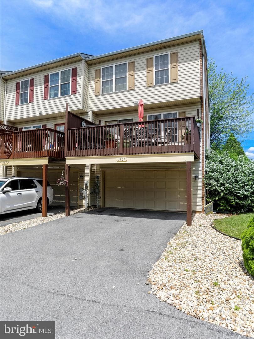 1161 Lindsay Lane photo 39