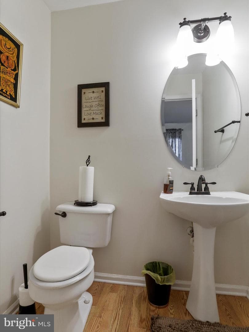 1161 Lindsay Lane photo 4
