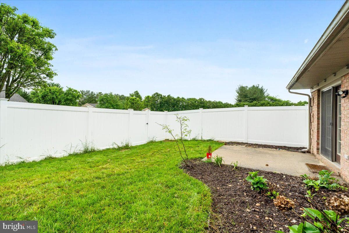 1031 Matthew Court photo 31
