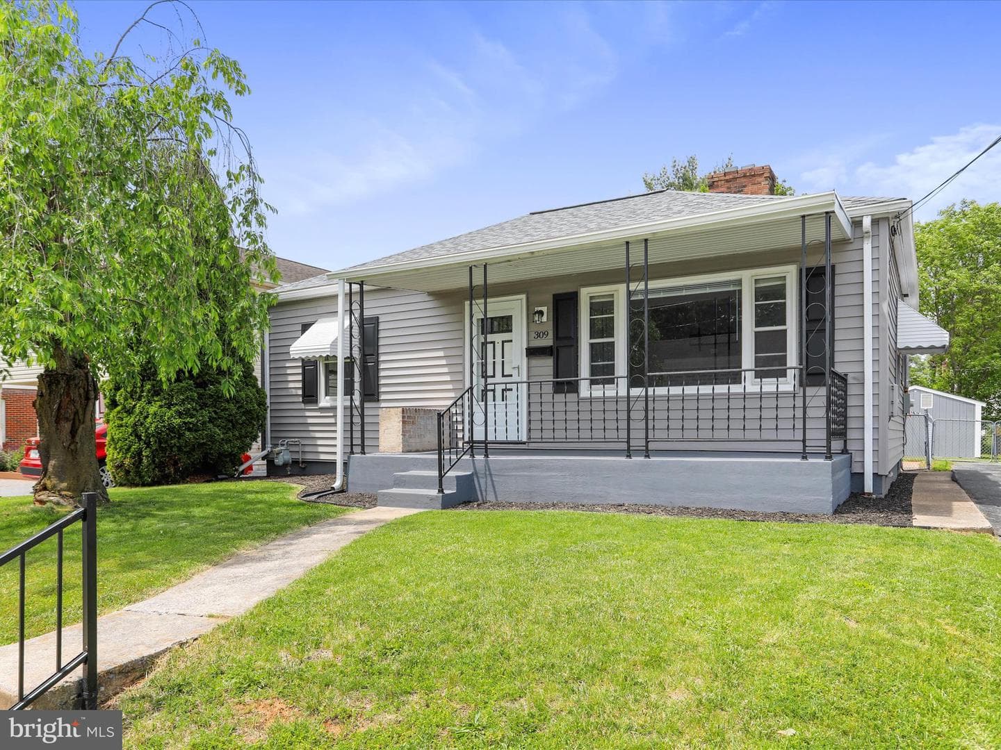 309 Avon Road