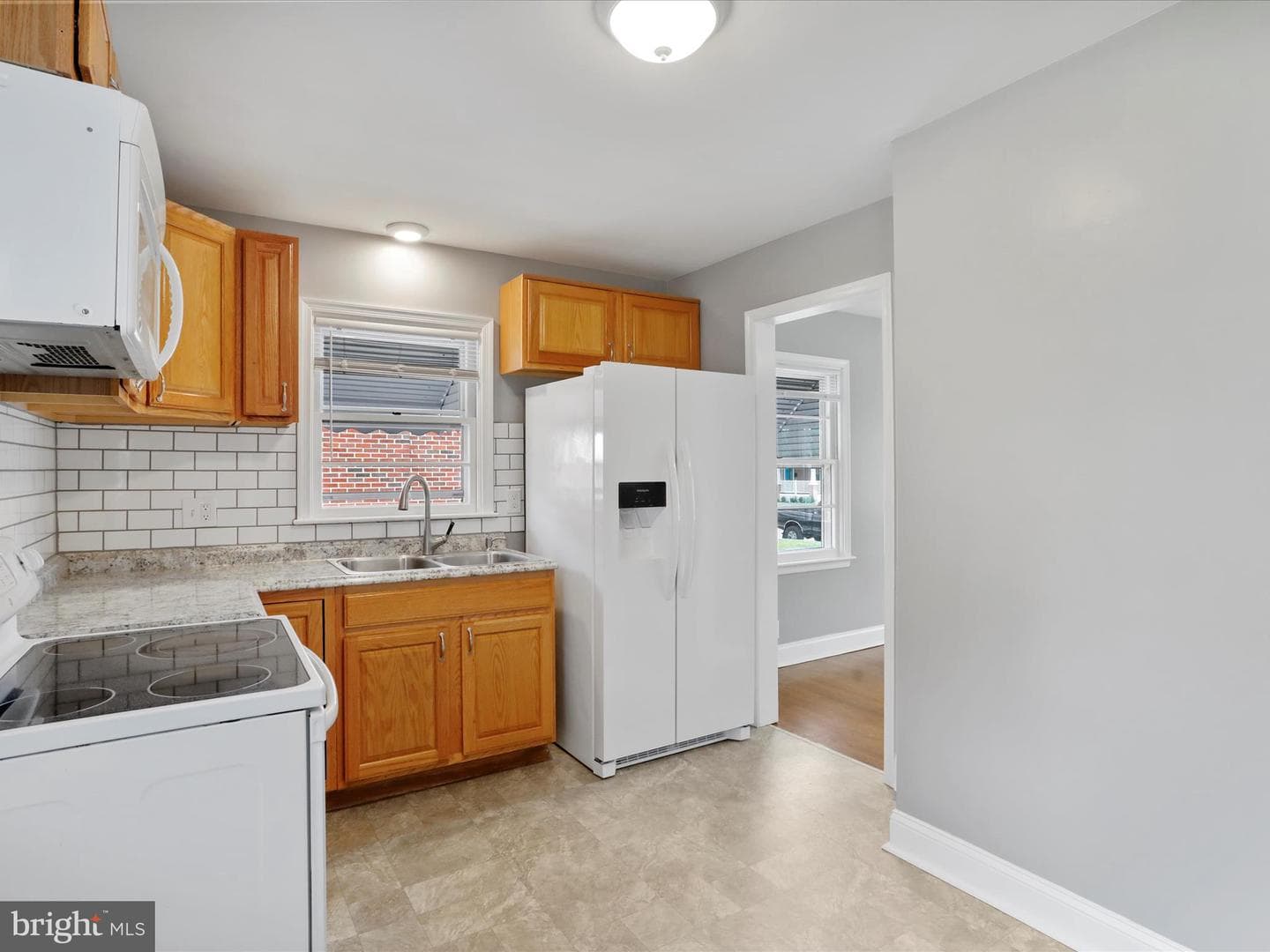 309 Avon Road photo 12