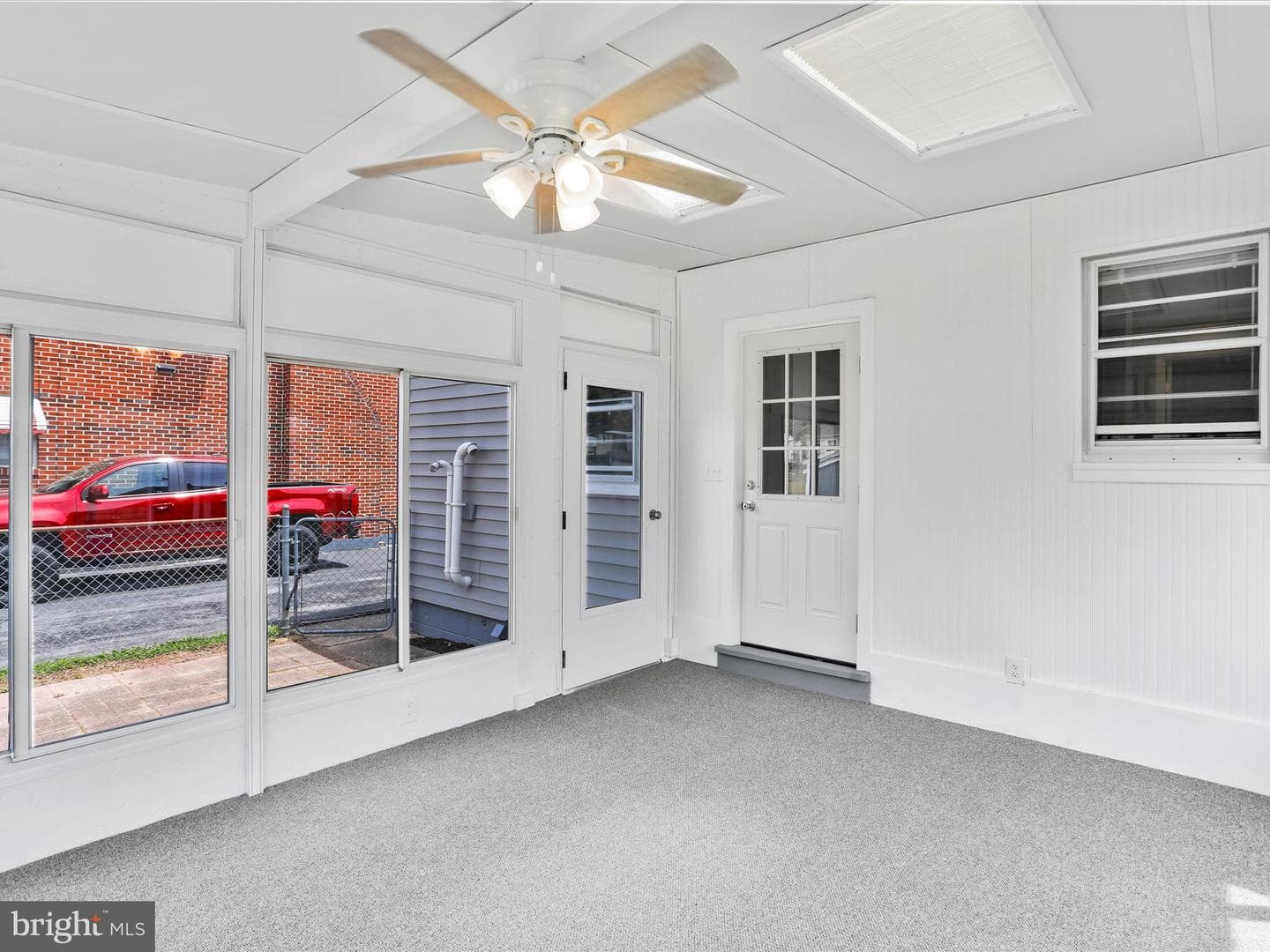 309 Avon Road photo 25