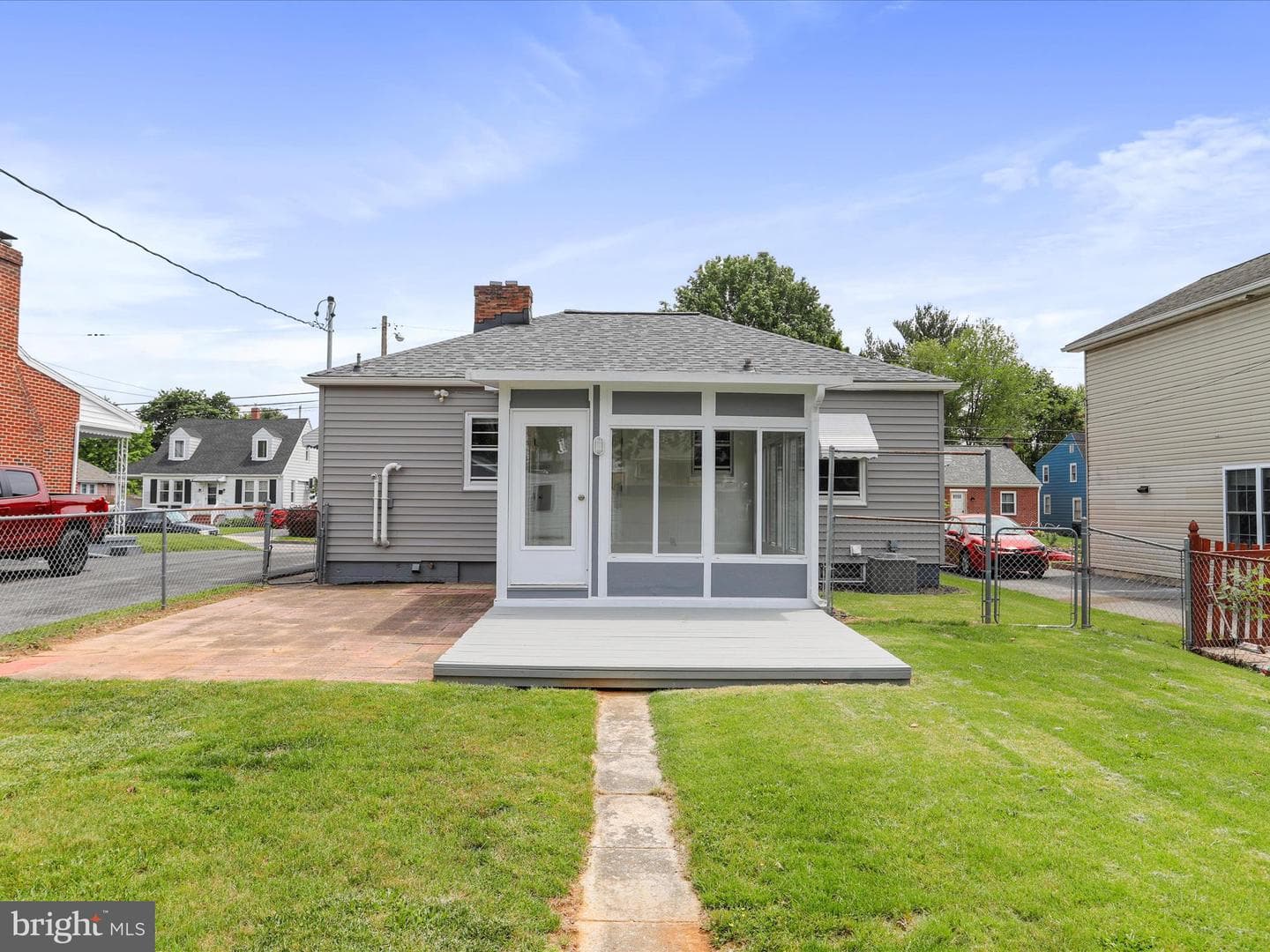 309 Avon Road photo 27