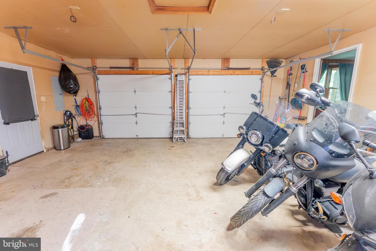 3331 Hawks Hill Lane photo 26