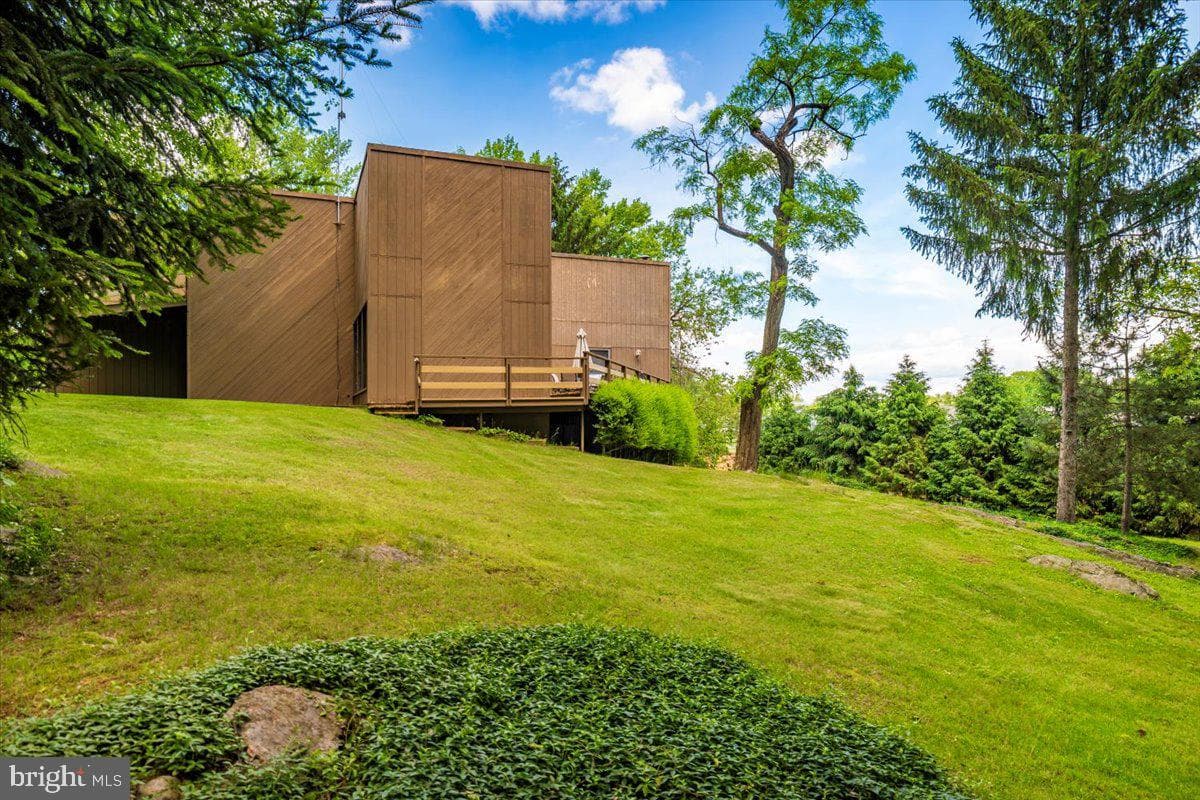 19611 Longmeadow Road photo 101
