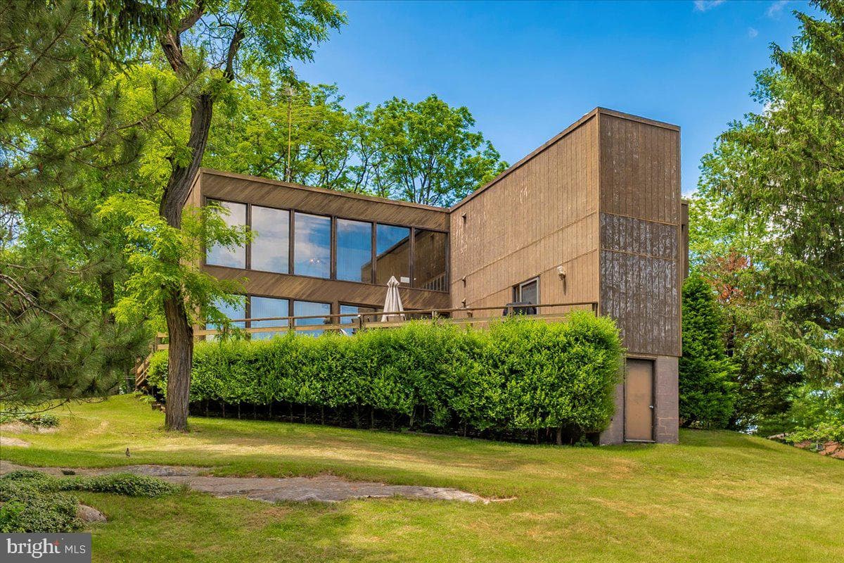 19611 Longmeadow Road photo 104