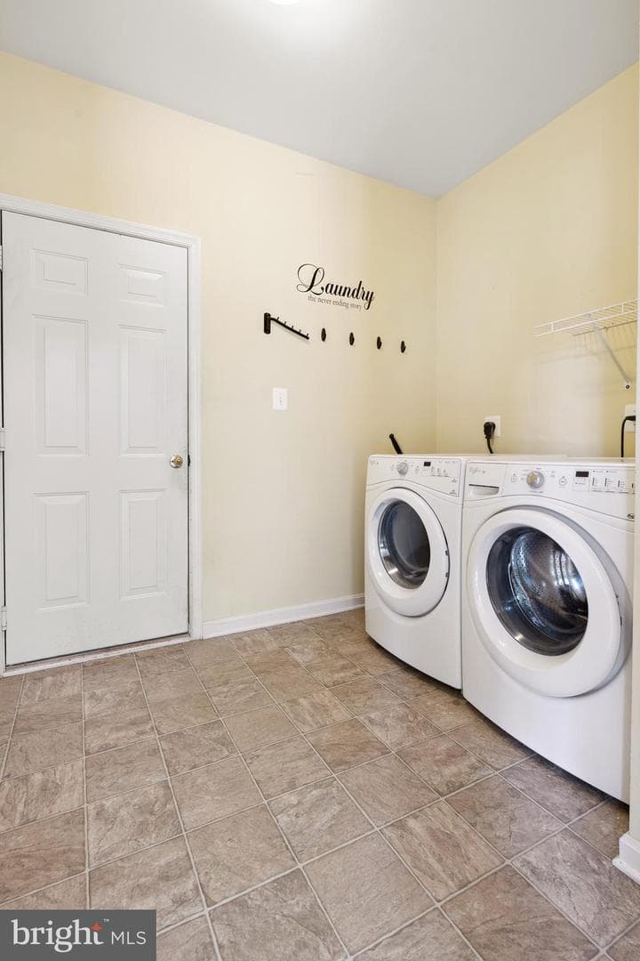 212 Chieftan Lane photo 50
