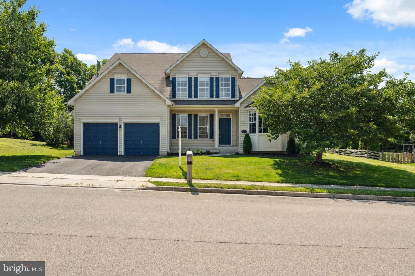 212 Chieftan Lane photo 9