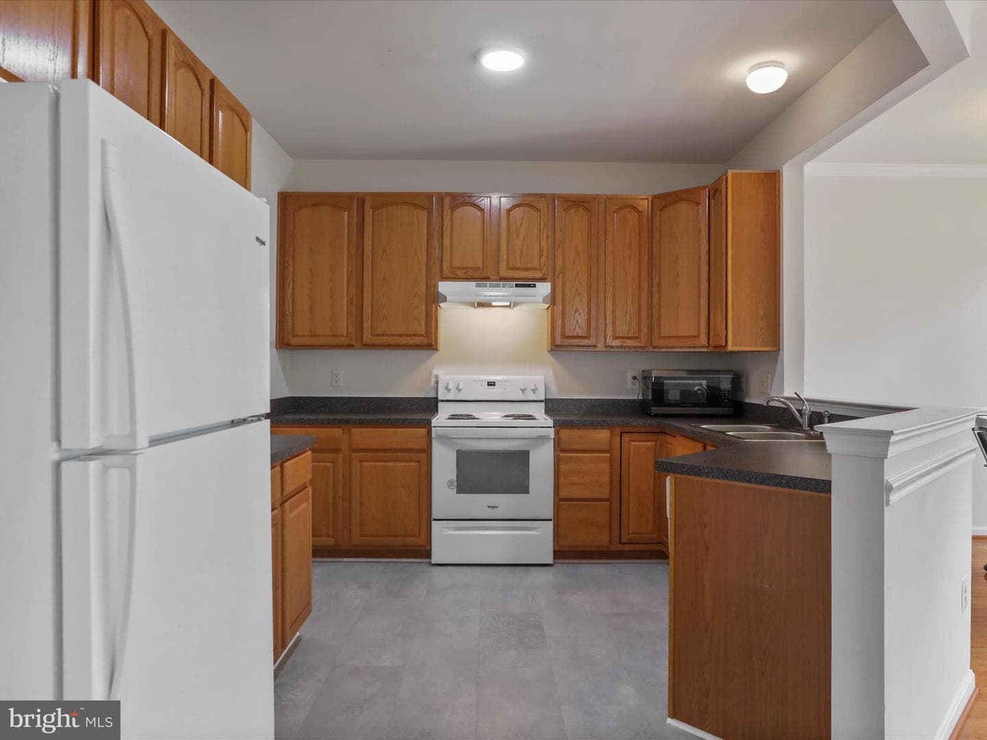 226 Brynwood Street photo 7